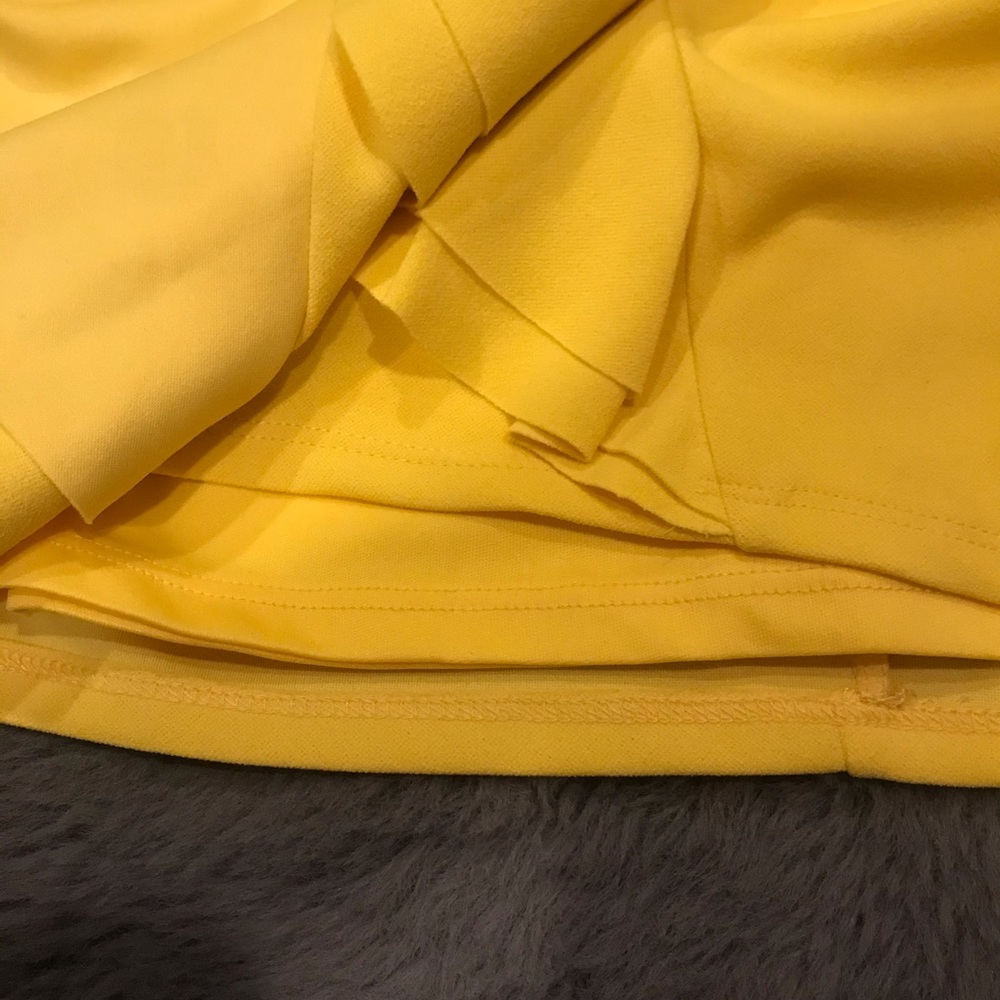 Bebe | Asymmetrical Ruffle Dress - Picture 4 of 4